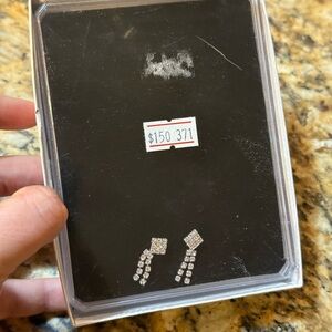 Rhinestone elegant  Silver drop  Earrings